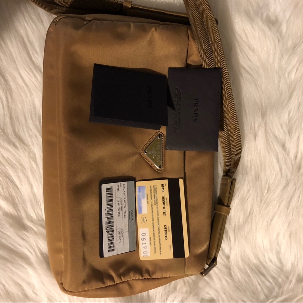 SOLD! Prada Nylon Tessuto - Picture 5 of 8